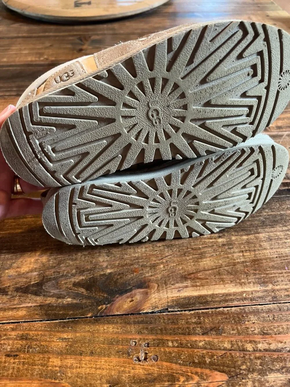 UGG   Tazz   Sunwave   Big   Kids'   Slippers